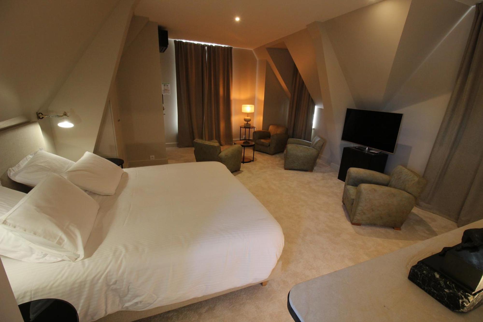 Logis Hotel La Maison A Pan De Bois Vierzon Zewnętrze zdjęcie