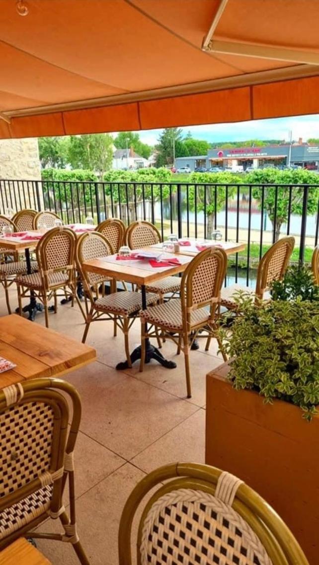 Logis Hotel La Maison A Pan De Bois Vierzon Zewnętrze zdjęcie